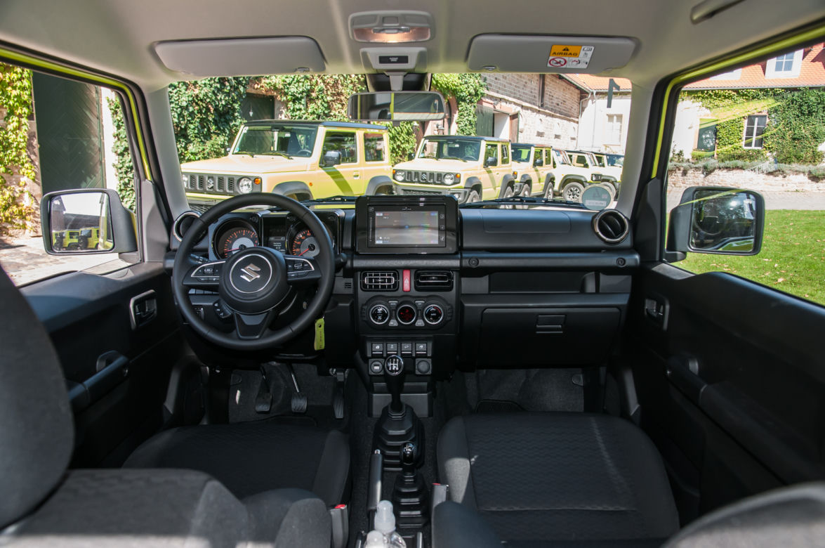 Suzuki Jimny 1.5 102 KM 4WD XLED
