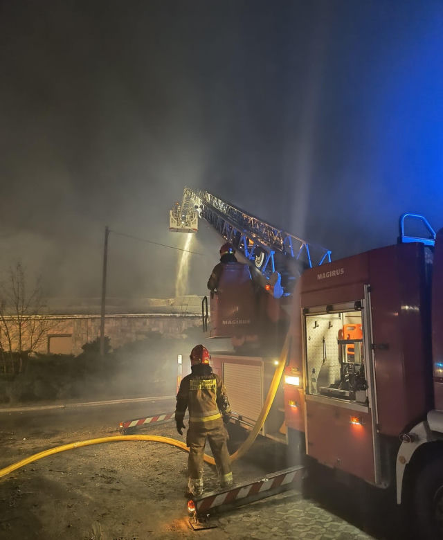 Pożar hali na Białołęce (31.03.2025)