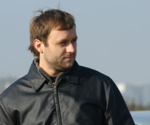 Leszek Lichota kiedyś i dziś. Zobaczcie, jak przez lata zmieniał się aktor