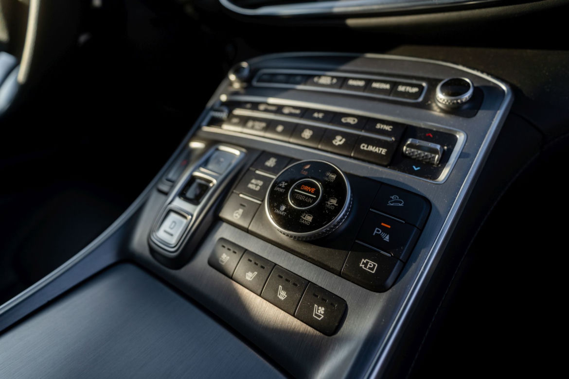 Hyundai Santa Fe 1.6 T-GDI PHEV 6AT 4WD Platinum