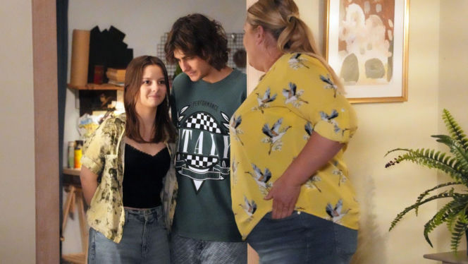 Barwy szczęścia odc. 3295. Ewa (Gabriela Ziembicka), Romeo (Jacek Tyszkiewicz), Aldona (Elżbieta Romanowska)