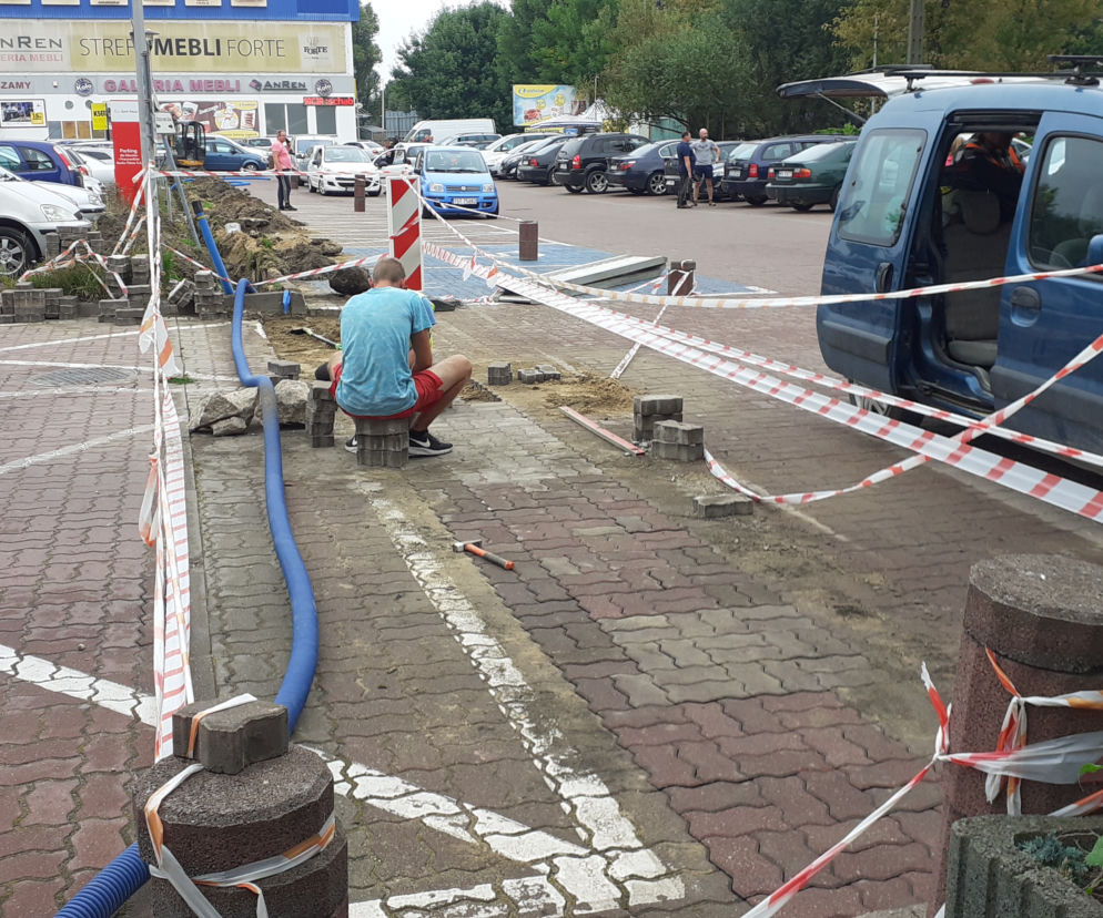 Będzie kolejny płatny parking w mieście! Tym razem przed biurowcem Strefy