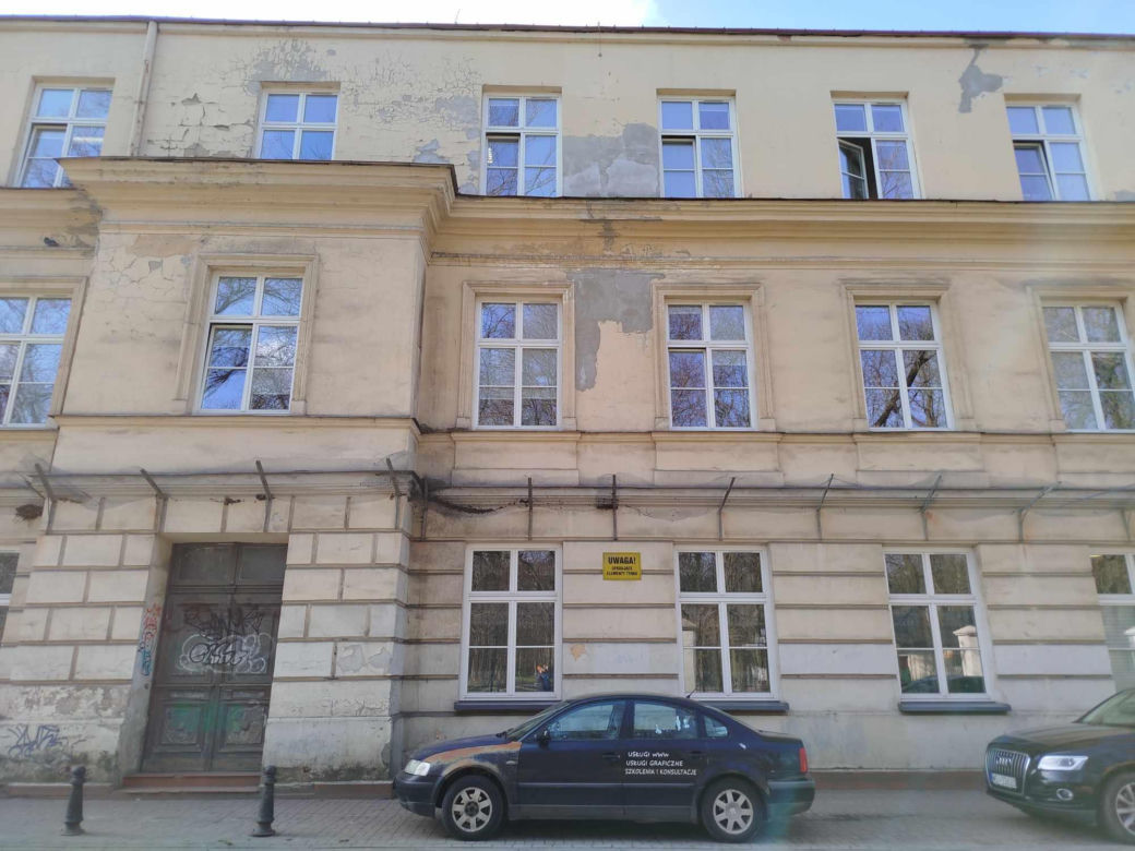Miasto Siedlce pozyskało 100% dofinansowania kosztów kwalifikowanych na realizację zadania pn. „Termomodernizacja budynków oświatowych na terenie miasta Siedlce”.
