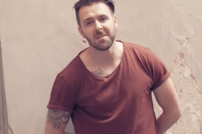 Grzegorz Hyży - teledysk do Pod wiatr. PREMIERA motywacyjnego klipu