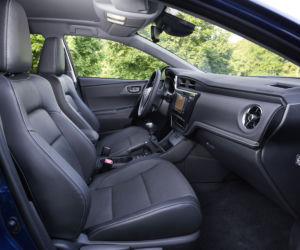 2015 Toyota Auris Touring Sports facelifting