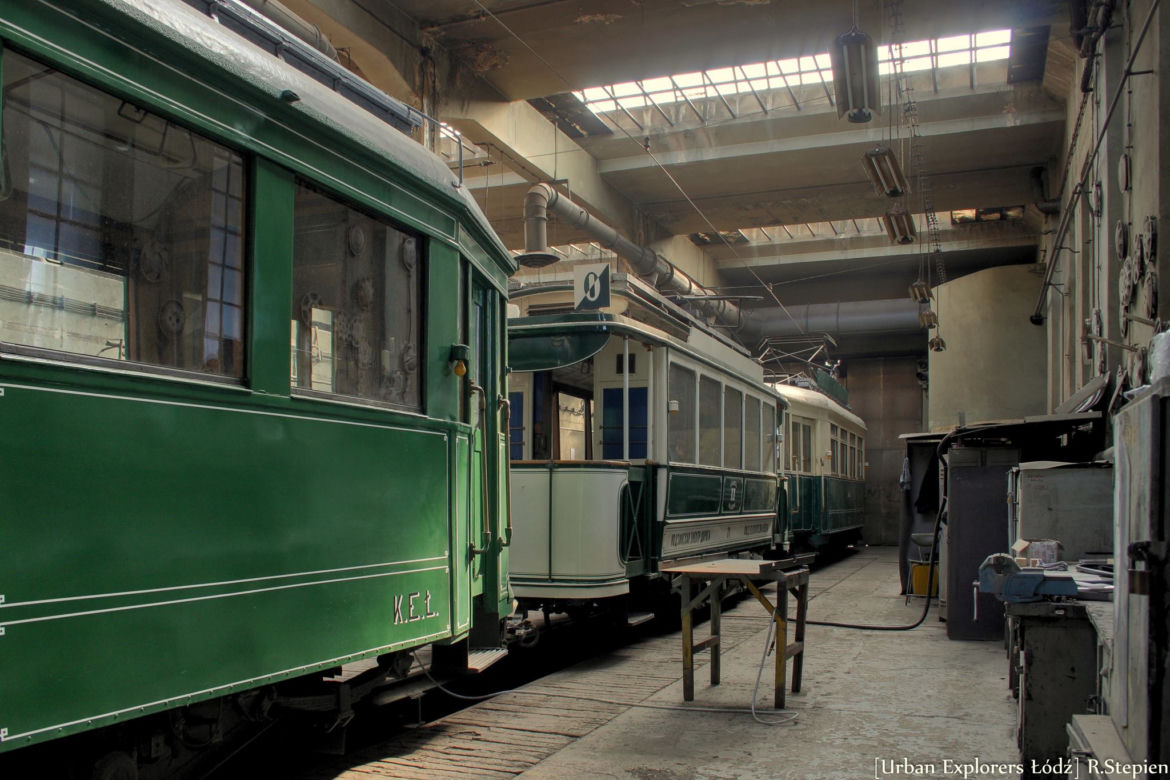Najstarsza zajezdnia tramwajowa w Łodzi sfotografowana przez Radka Stępnia z Urban Explorers Łódź