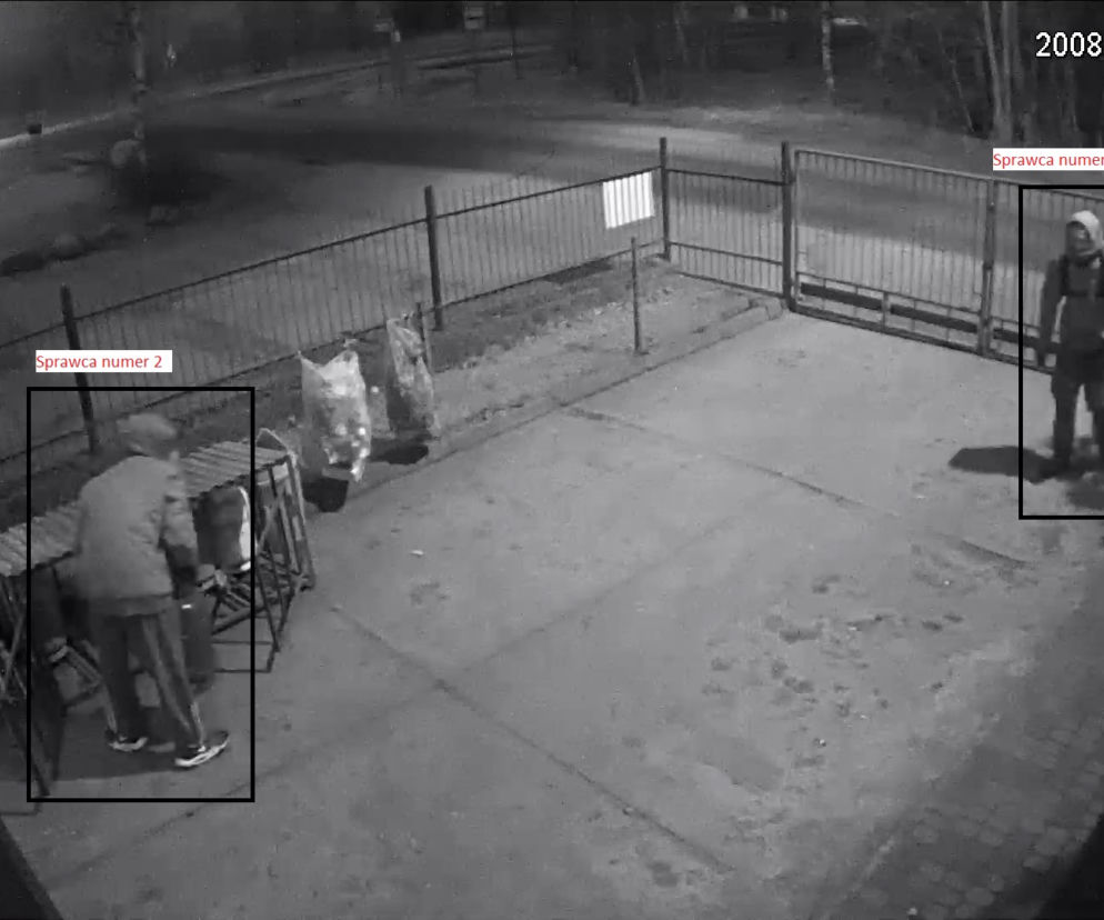 Poranne włamanie do sklepu koło Torunia. Rozpoznajesz sprawców? Powiadom policję