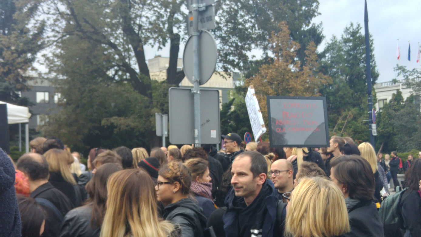 Czarny protest w Warszawie 22 września