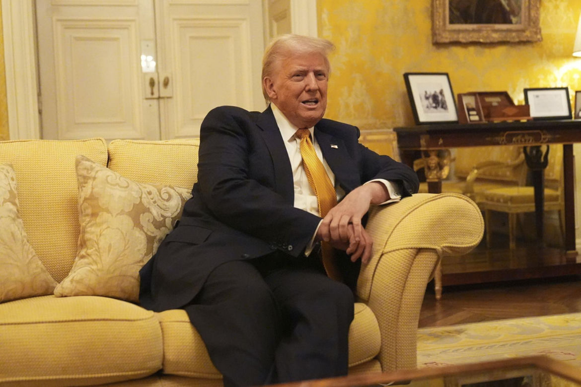 Książę Harry wściekł się na widok tych zdjęć?! William w komitywie z Trumpem!