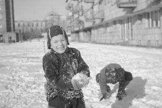 Quiz. Ferie w PRL-u. Wiesz, jak spędzano zimę za komuny? 