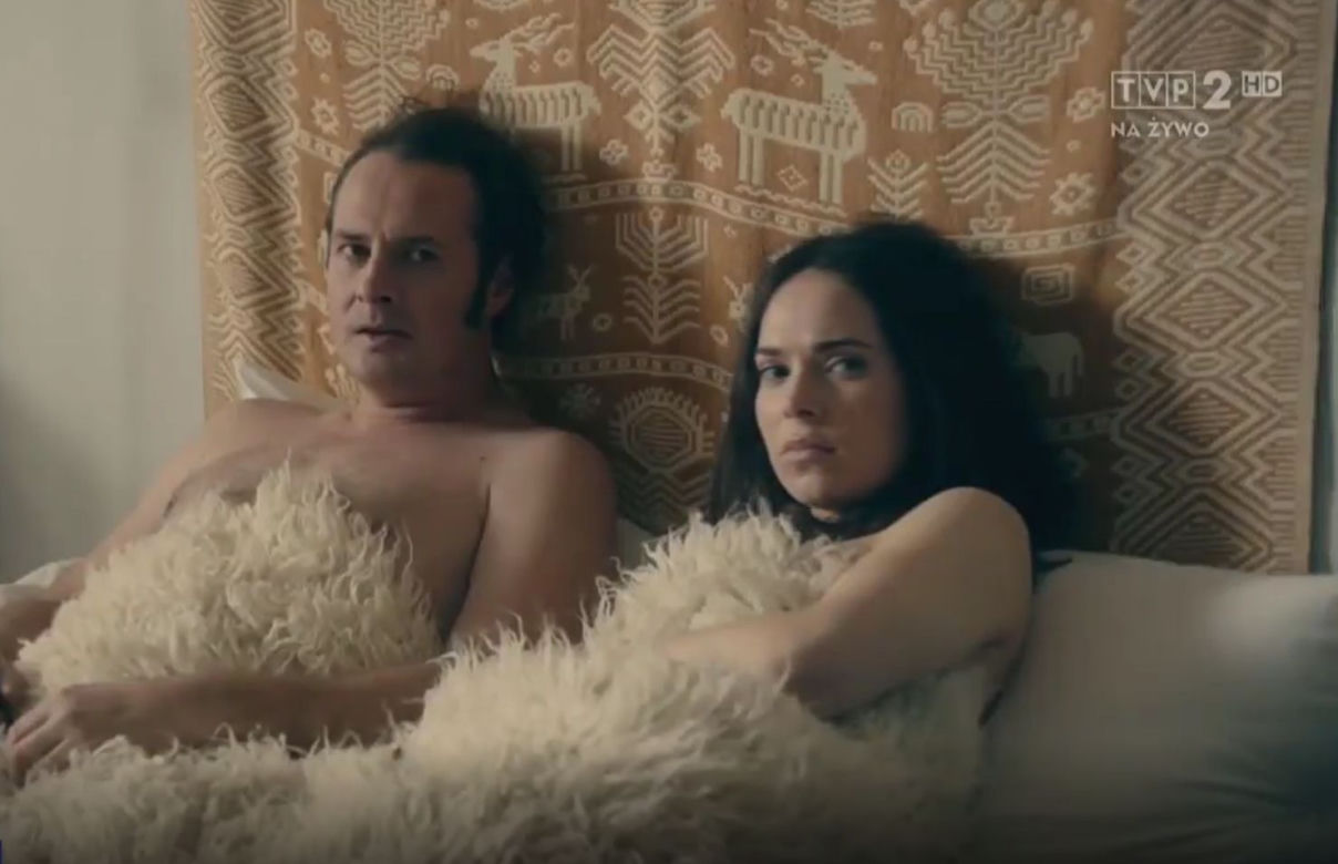 Stulecie Winnych 4: Janusz (Paweł Małaszyński), Michelle (Maria Pawłowska)