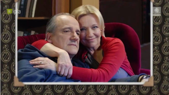 Pierwsza miłość nowa czołówka. Marek (Maciej Tomaszewski), Aneta (Maria Pakulnis)