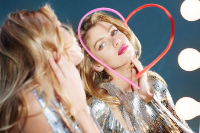 stella maxwell