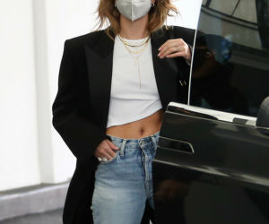 Hailey Bieber