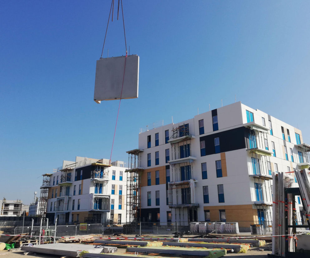 Prefabrykacja – możliwości i ograniczenia. Przykłady realizacji