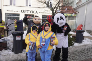 34. Finał WOŚP. Dziennikarze Radia ESKA rozgrzewają Tarnów pysznym żurkiem!