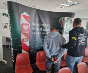 Mieszkał w Gostyniu, został deportowany. Wielokrotnie łamał prawo