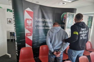 Mieszkał w Gostyniu, został deportowany. Wielokrotnie łamał prawo