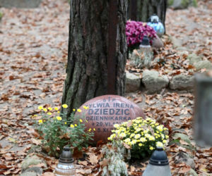 Skromny grób Ireny Dziedzic