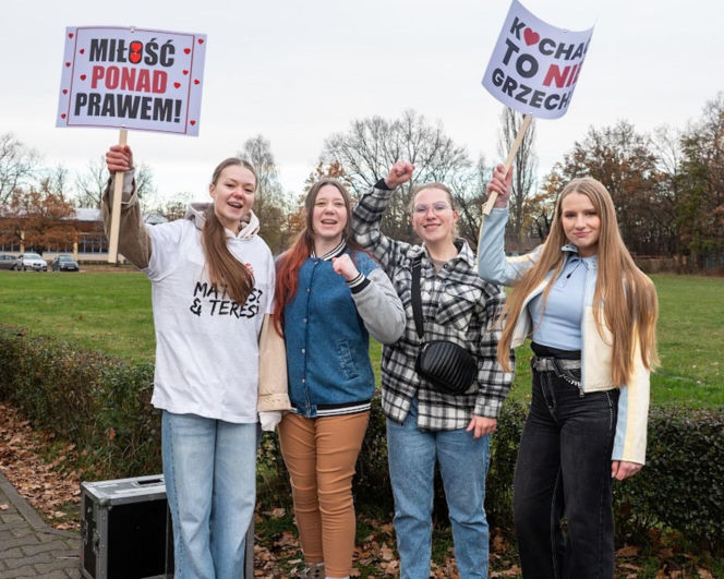 Pierwsza miłość, odcinek 4145. fani Mateusza Stika