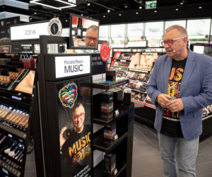 Jurek Owsiak zaprojektował własne perfumy!