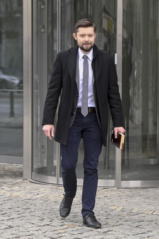 Remigiusz Mróz  zarobił miliony