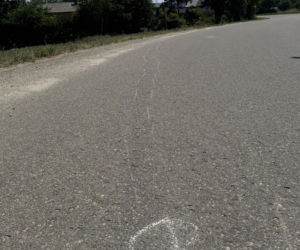 16-latek rozbił samochód. Czworo nastolatków trafiło do szpitala