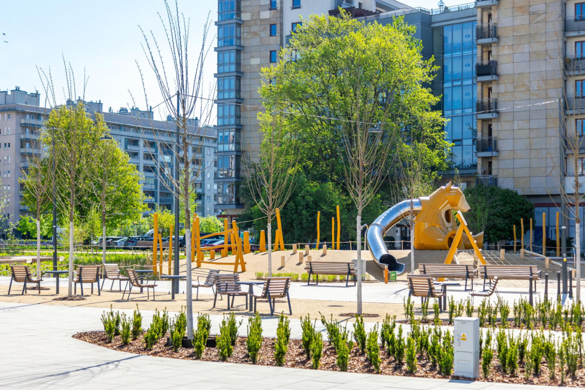 Park nad Południową Obwodnicą Warszawy na Ursynowie