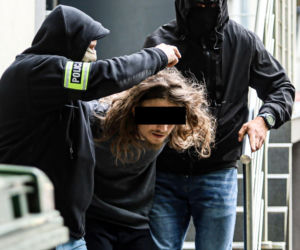 Koszmar w Janikach Wielkich. Syn zamordował rodziców