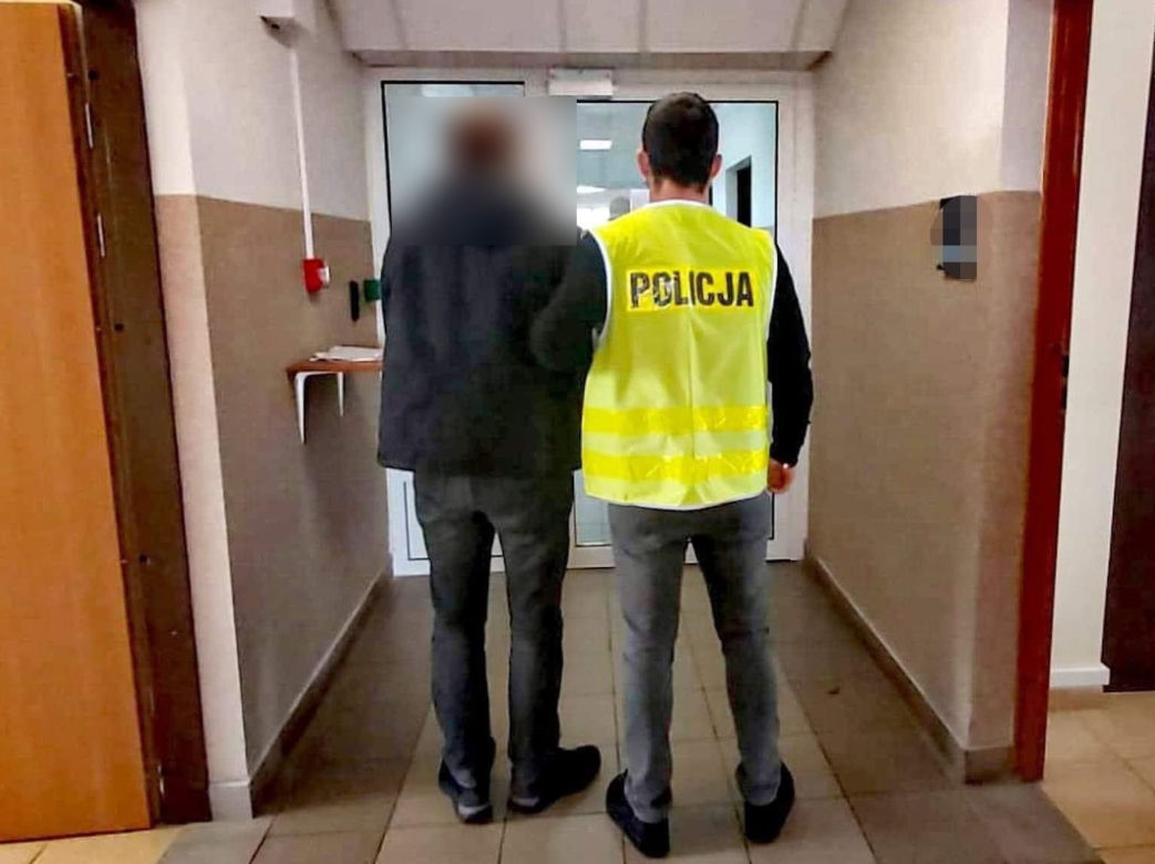 Porosły. Policjanci odzyskali porsche skradzione w Niemczech