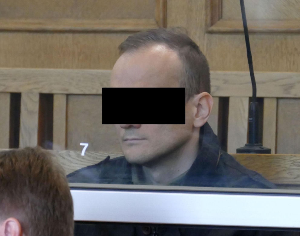 Zadźgał sąsiadów, bo nie dawali mu spać. Potworna zbrodnia na łódzkim Polesiu