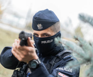 Strzały i huki w centrum Poznania. Policja wyjaśnia