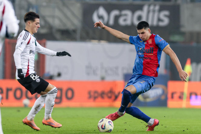 Piast Gliwice - Legia Warszawa, zdjęcia kibiców i zawodników z meczu 18. kolejki PKO BP Ekstraklasy