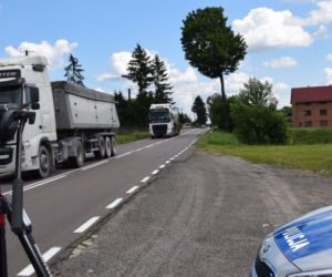 Krępa Kościelna: Pędził 111 km/h w obszarze zabudowanym! Policjanci zatrzymali mu prawo jazdy