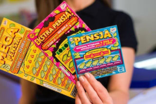 5 tysięcy przez 20 lat. Szczęściarz z Częstochowy z ekstra pensją