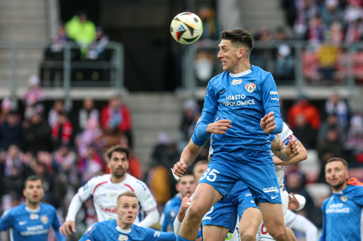 Górnik Zabrze zmierzył się z Puszczą Niepołomice. Na trybunach niemal 15 tys. kibiców