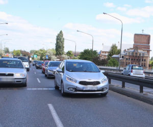 Przez fatalny stan wiaduktów, kierowcy muszą zwolnić do 40 km/h