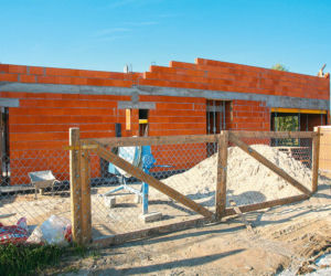 Jak odwołać się od pozwolenia na budowę? Prawnik wyjaśnia, kiedy i jak to zrobić