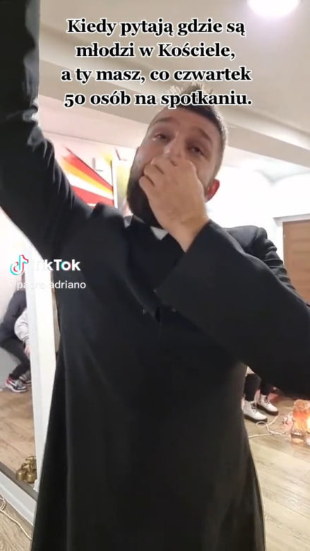 Ksiądz z Rybnika bije rekordy popularności na TikToku