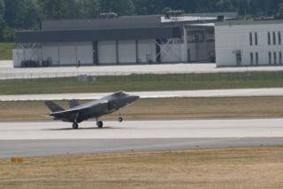 Ważny wysłannik USA przyjedzie do Polski. Powód? Przejęcie samolotów F-35 Husarz