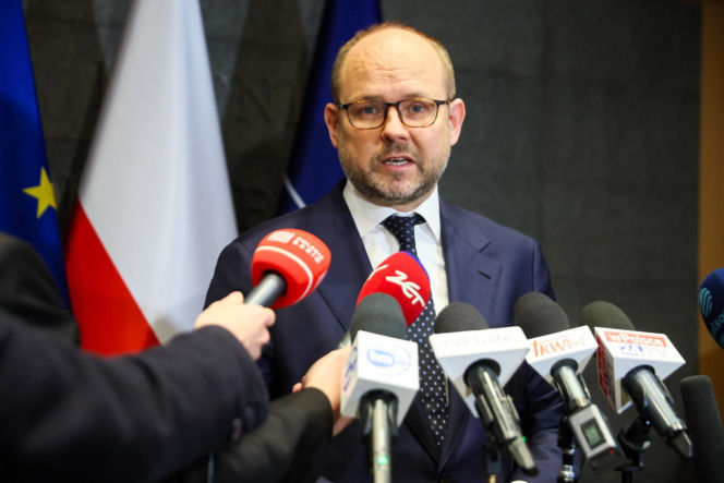 Nawrocki wylot do UK