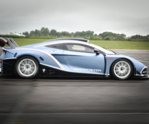 Arrinera Hussarya GT