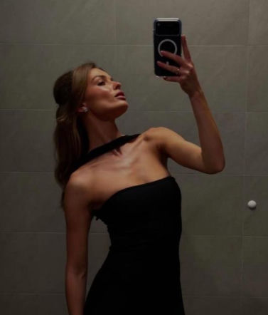 Julia Suryś, zona piłkarza ŁKS Łomża