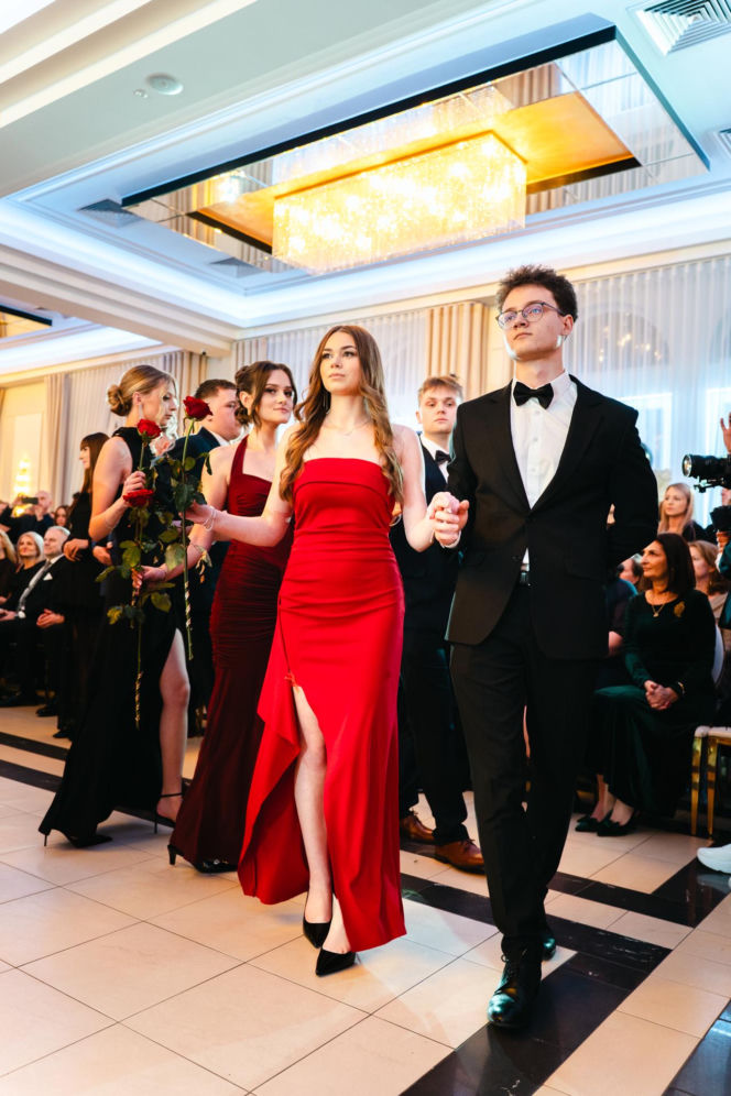 Studniówka 2026 młodzieży z IV LO im. Hetmana Stanisława Żółkiewskiego w Siedlcach