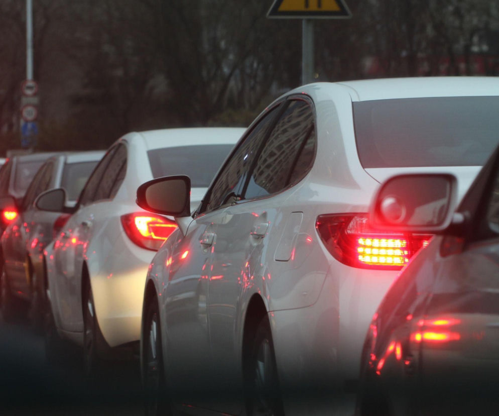 Poważne utrudnienia na A4 w kierunku Rzeszowa po groźnym wypadku