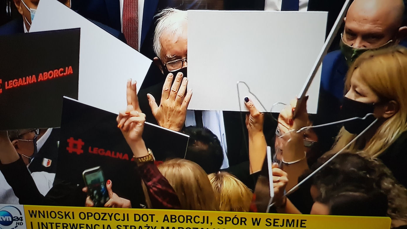 Zakłócenie obrad sejmu