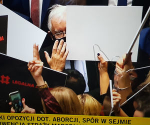 Zakłócenie obrad sejmu