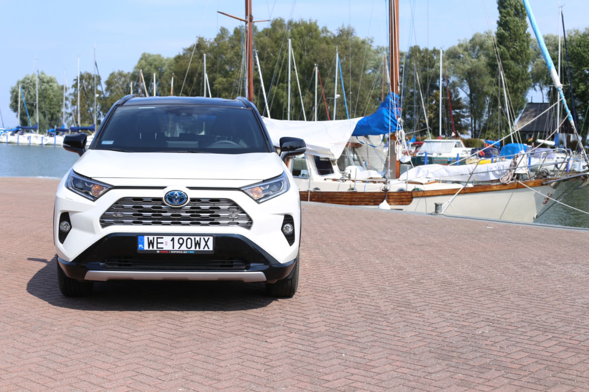 Toyota RAV4 2.5 Hybrid Dynamic Force 222 KM AWD-i e-CVT