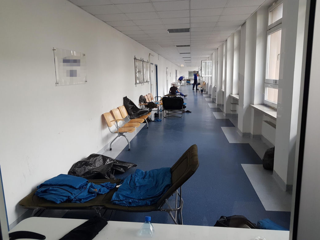 Strażacy uwięzieni na kwarantannie