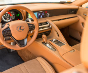 Lexus LC500 5.0 V8 477 KM Carbon